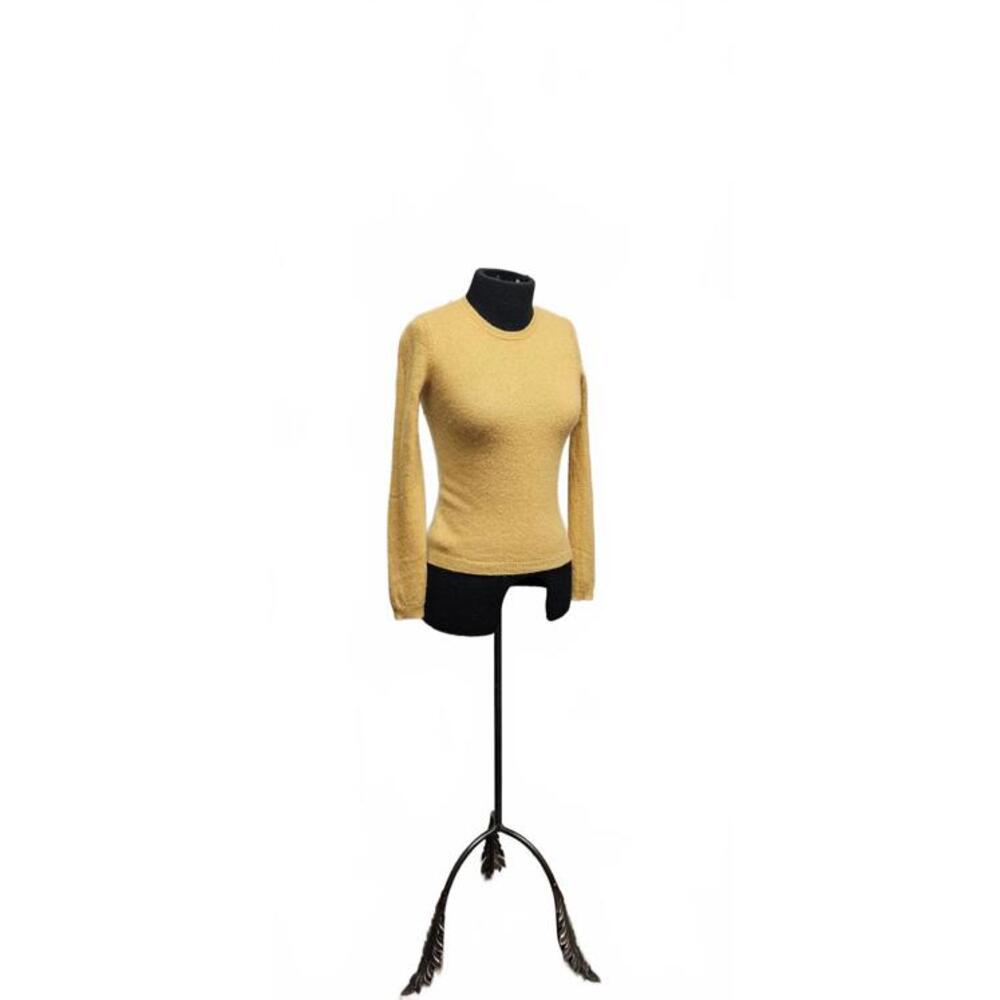 Tahari Cozy Mustard Long Sleeve Sweater